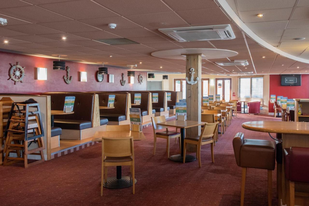 Weymouth Bay Hotel Preston  Exterior photo