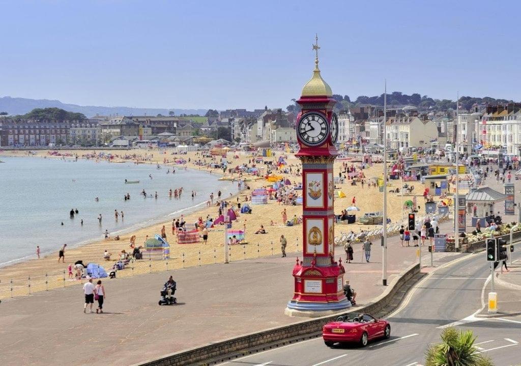 Weymouth Bay Hotel Preston  Exterior photo